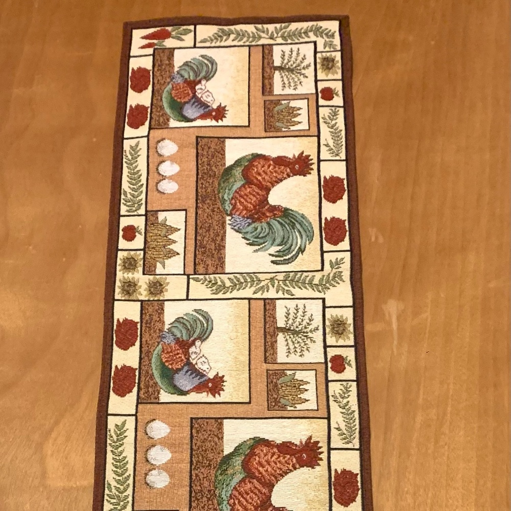 Hen & Rooster Vintage Table Runner Set